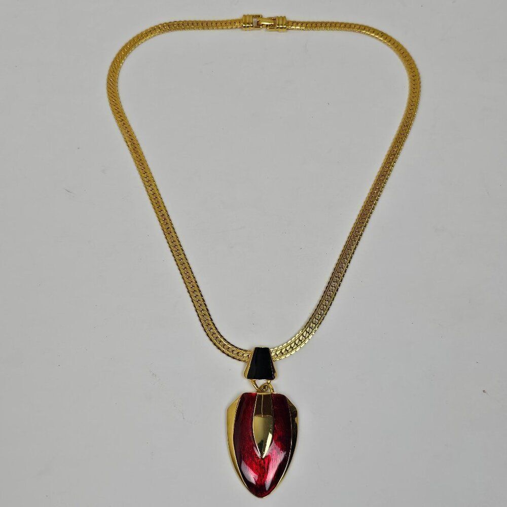 Vintage Black Red Enamel Fixed Pendant Necklace Gold Tone Chain‎ 80s 90s Chunky